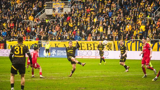 mecz Arka Gdynia Widzew Łódź