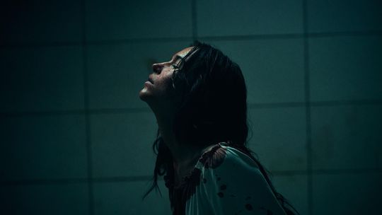 Kaszubski horror „Òpi" wejdzie z nowym rokiem do kin. Na festiwalach zbiera świetne recenzje