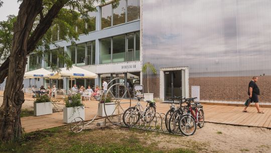 Kiedyś Zatoka Sztuki, wkrótce centrum kultury. Budynek przy Mamuszki 14 zaczął żyć