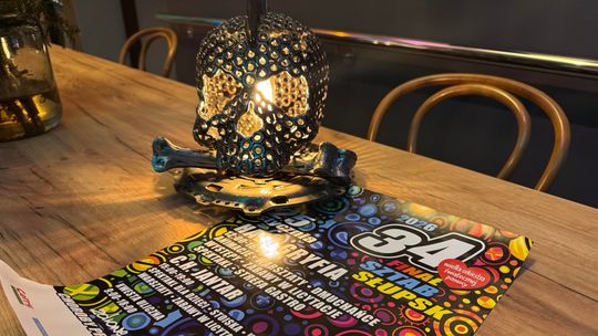 Kolacja z Robertem Makłowiczem, lot motolotnią. Hity finału WOŚP w Słupsku i Ustce Lampa „czacha” na finał WOŚP 2026 w Słupsku