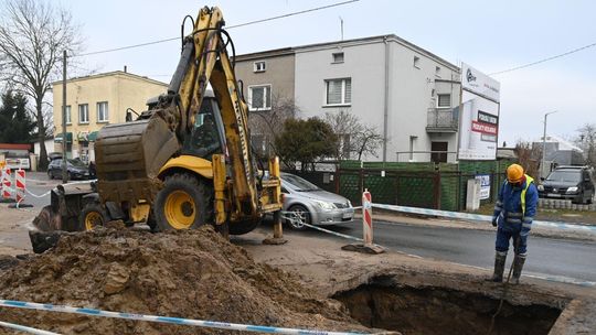 awaria ciepła, ul. płk. Stanisława Dąbka, Gdynia