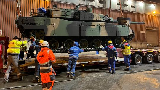 dostawa czołgów K2 Black Panther, Port Gdynia