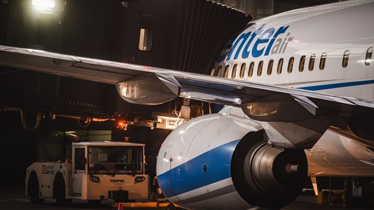 Spór w Porcie Lotniczym w Gdańsku. Związkowcy zarzucają łamanie prawa pracy