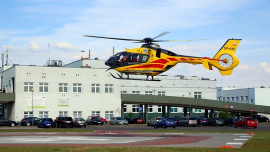 Lądowisko w szpitalu Chojnicach czeka remont. Śmigłowce będą ladować także w nocy Lądowisko w szpitalu Chojnicach czeka remont. Śmigłowce będą ladować także w nocy