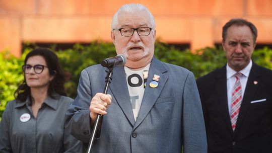 Lech Wałęsa miał raka pęcherza. Były prezydent szczerze o swojej chorobie