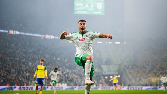 Lechia Gdańsk wygrywa 2:1 w 49. derbach Trójmiasta z Arką Gdynia przy pełnych trybunach