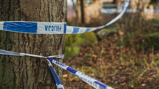 Makabryczne zabójstwo 68-latka w Chojnicach. Udusił się krwią