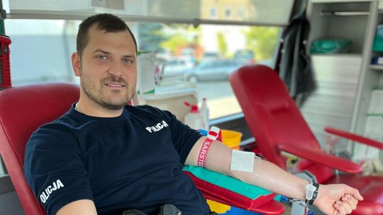 „Dar życia” od malborskich policjantów. Akcja krwiodawstwa na 100-lecie Kobiet w Policji