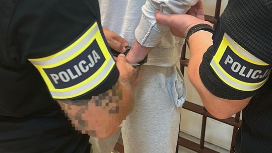 Miał prawie 2 promile i wiózł 5-letniego syna. Policję powiadomili świadkowie