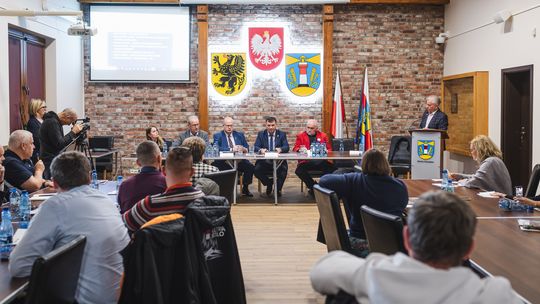 Mieszkańcy Choczewa: Chcemy konkretnych odpowiedzi ws. elektrowni jądrowej