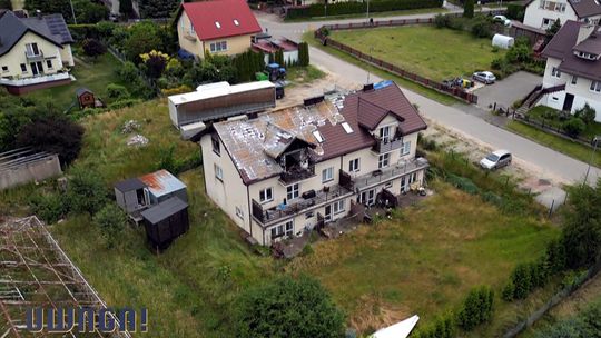Pożar w Dębogórzu ujawnił budowlaną fikcję. Mieszkańcy nie mogą odbudować mieszkań