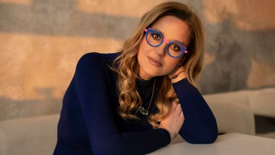 Milionerka od emocji. Magdalena Witkiewicz o niezależności, pisaniu i książce „Wiatr od morza. Sztorm”