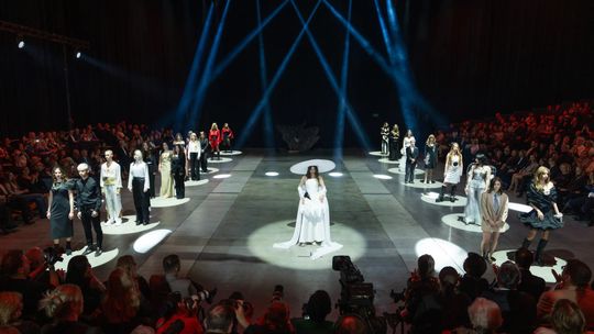 Młodzi projektanci zachwycili na Amber Vibes. Teraz pokażą swoje kreacje w Forum Gdańsk