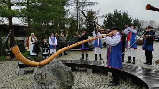 Na Nowy Rok: tradycje, plany, obietnice, wróżby i postanowienia