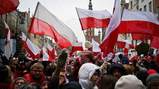 Narodowe Święto Niepodległości 2025. Parady Niepodległości i mnóstwo innych wydarzeń