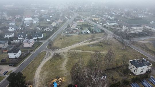 działka, na której miałaby powstać Biedronka w Studzienicach