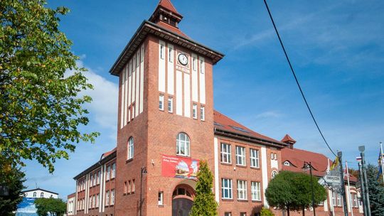 Mobilny urzędnik w Ustce. Nowa usługa dla seniorów i osób z niepełnosprawnościami