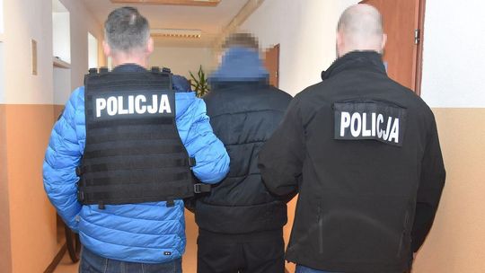 Słupsk: Ukradli piwo i pobili ochroniarza. Dwaj 16-latkowie zatrzymani