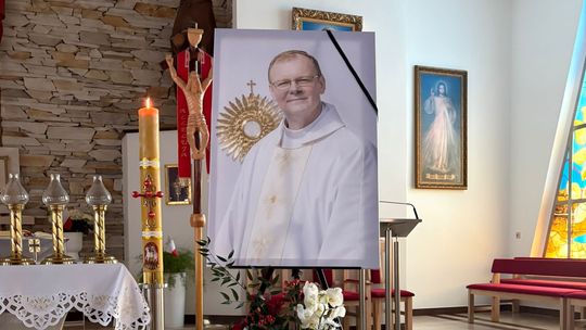 Nie żyje wieloletni proboszcz parafii w Miechucinie – ks. Piotr Grabowski