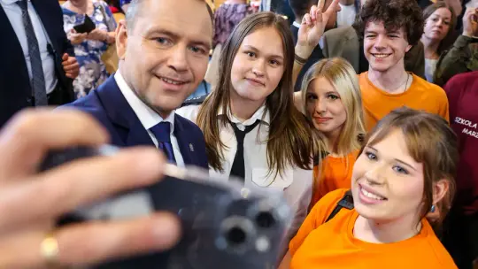 Niecodzienna inicjatywa. Karol Nawrocki zaprasza młodych ludzi do rezydencji prezydenta w Juracie