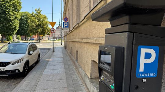 Nielegalne miejsca parkingowe w centrum Słupska? Kontrola po skardze mieszkańca