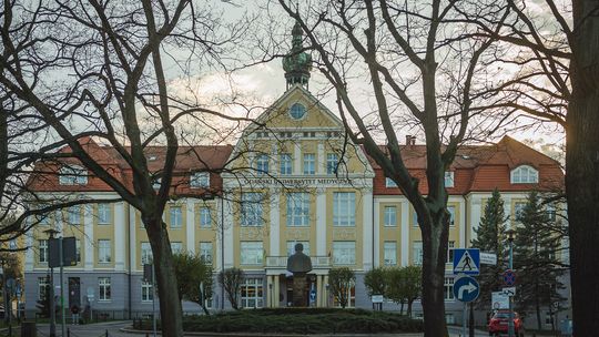 Gdański Uniwersytet Medyczny, budynek
