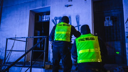 Nocne liczenie bezdomnych. Wspólna akcja służb w Gdańsku