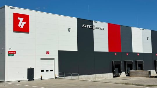 Barniewice: Roboty, panele słoneczne i strefa dla baterii. ATC Cargo otworzyło centrum logistyczne