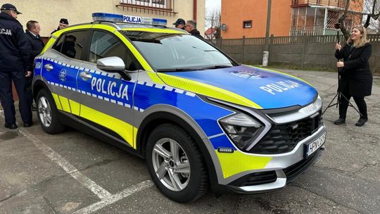 Nowy radiowóz dla policjantów z Krynicy Morskiej 