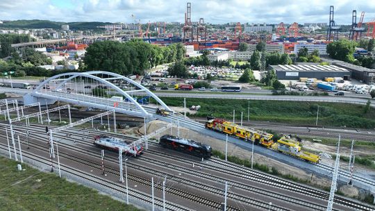 nowy wiadukt kolejowy do Portu Gdynia