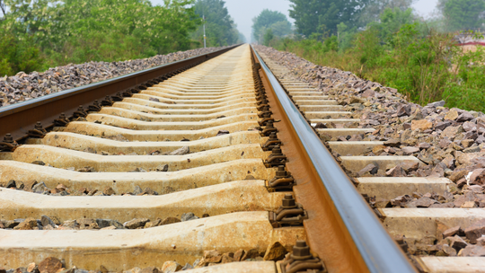Z Somonina do Kartuz pojadą pociągi robocze. Uwaga na przejazdach!
