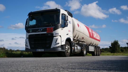 Orlen testuje cysterny zasilane LNG. Będą jeździć też po pomorskich drogach