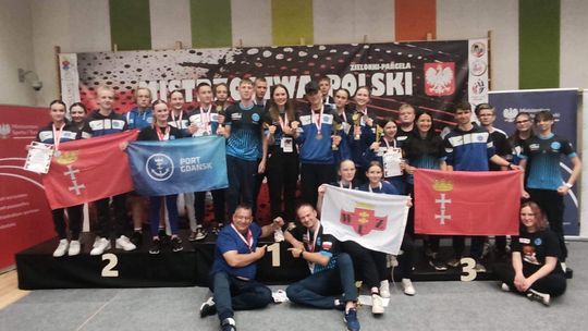 Osiemnaście medali karateków Sonkei Gdańsk
