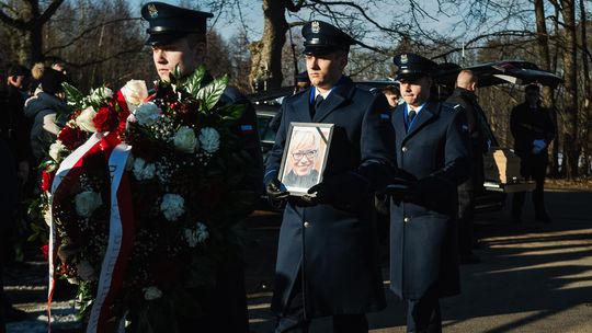 Ostatnia droga nadkomisarz Beaty Kurek. Setki ludzi żegnały osobę pełną ciepła i empatii