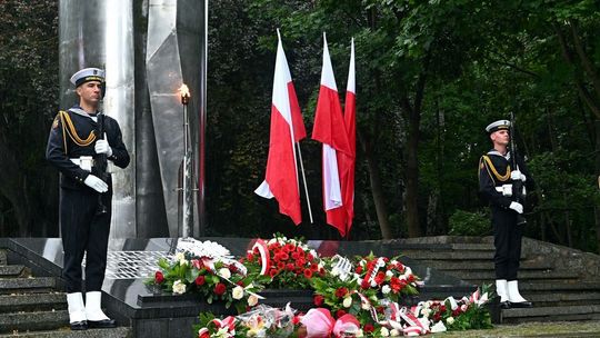 Pamięci ofiar wojny. Uroczystości w Gdyni i Sopocie