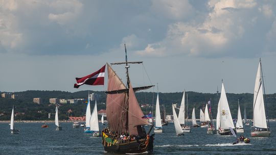 Parada żaglowców na Baltic Sail Gdańsk 2023 