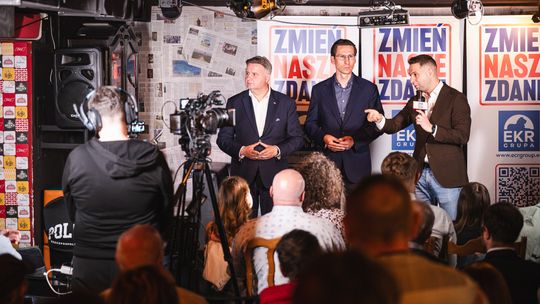 Patryk Jaki w Gdańsku kończy objazd uczelni i przekonywanie studentów