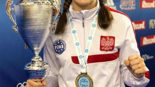 Paulina Stenka z Luzina mistrzynią świata w kickboxingu!