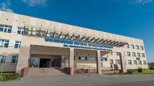 Pielęgniarki oskarżały ordynatora o nadużycia seksualne. Prokurator umorzył postępowanie