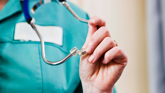 Pielęgniarki wystawią L4? Ministerstwo Zdrowia szykuje zmiany w przepisach