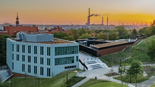 Pierwszy w Polsce otwarty ekosystem AI dla administracji i biznesu Pierwszy w Polsce otwarty ekosystem AI dla administracji i biznesu