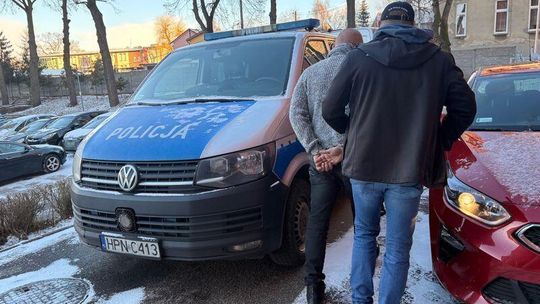 Pobili mężczyznę w jednym z lokali na terenie Kwidzyna. Zostali zatrzymani przez policję