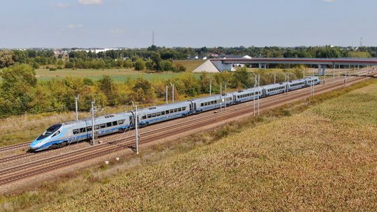 Pociąg Pendolino z przystankiem w Wejherowie? Apel mieszkańców i odpowiedź PKP