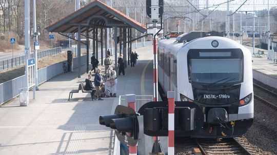 Pociągiem SKM z Iławy do Trójmiasta? SKM tańsza w przetargu od Polregio