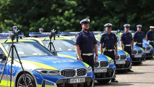 Policja dostała nowe BMW. Kierowcy łamiący przepisy nie będą mieli łatwo