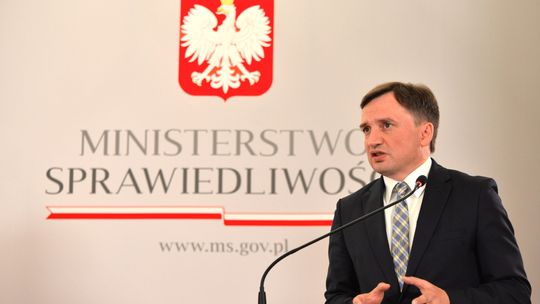 Wniosek o ekstradycję Zbigniewa Ziobry trafił do USA. Były minister odpowiada