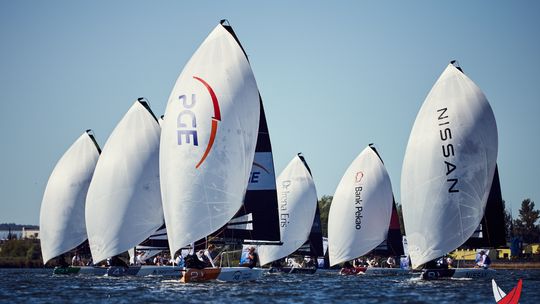 Rusza Polska Liga Żeglarska. Rekordowy sezon zacznie się w Sopocie! Rusza Polska Liga Żeglarska 2026. Żeglarskie emocje wracają do Sopotu!