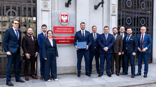 Polskie Elektrownie Jądrowe złożyły wniosek o zezwolenie na budowę elektrowni jądrowej złożenie wniosku o zezwolenie na budowę elektrowni jądrowej na Pomorzu