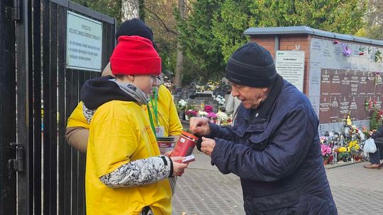 Ponad 133 tys. zł zebrali wolontariusze dla Hospicjum ks. Dutkiewicza