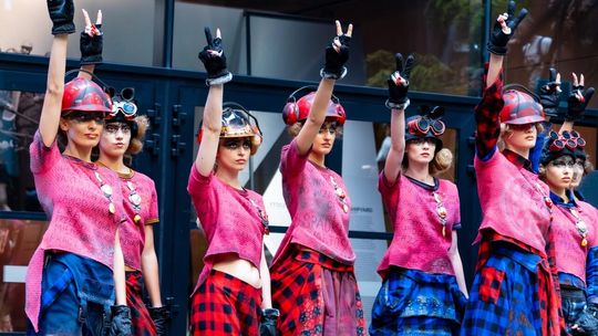 postulaty Sierpnia 1980 w modzie, pokaz w ECS w Gdańsku